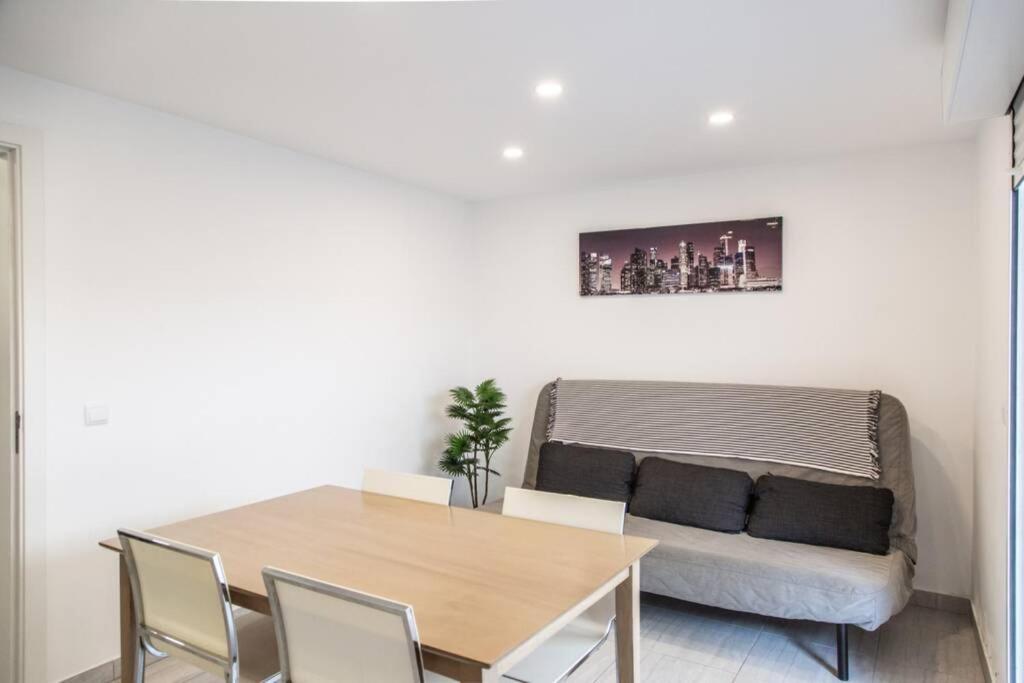 Remodeled Apartment In The City Center. FAO Eksteriør billede