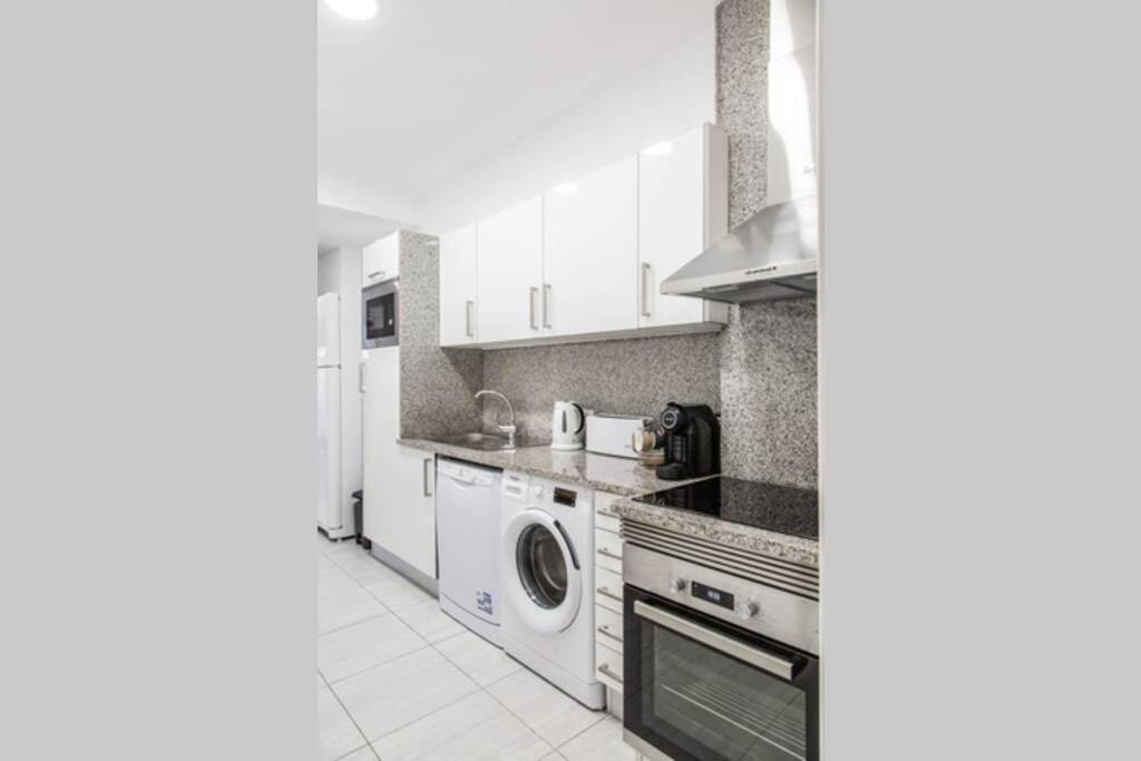 Remodeled Apartment In The City Center. FAO Eksteriør billede