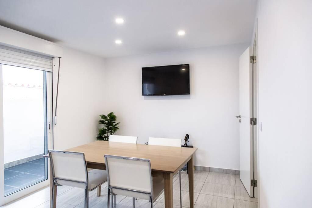 Remodeled Apartment In The City Center. FAO Eksteriør billede